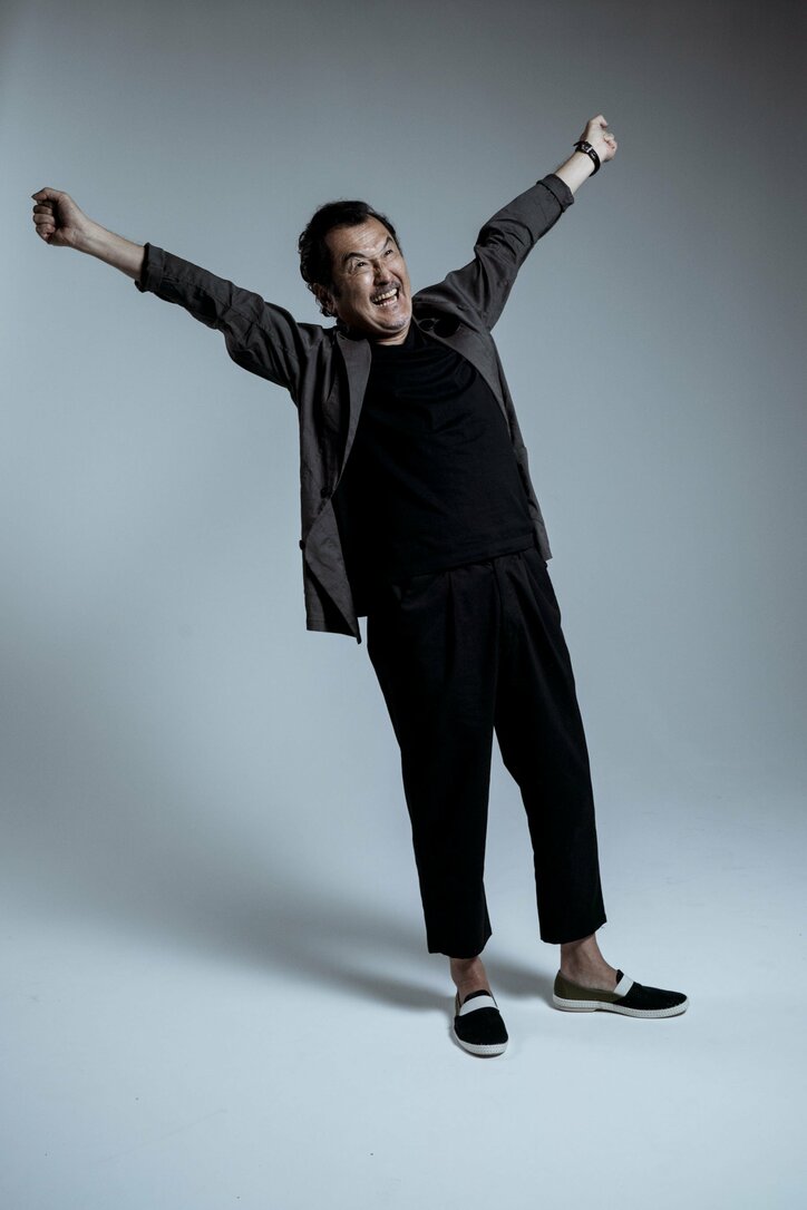 吉田鋼太郎、若手俳優から刺激を受ける日々「あいつらに抜かれたくない!」