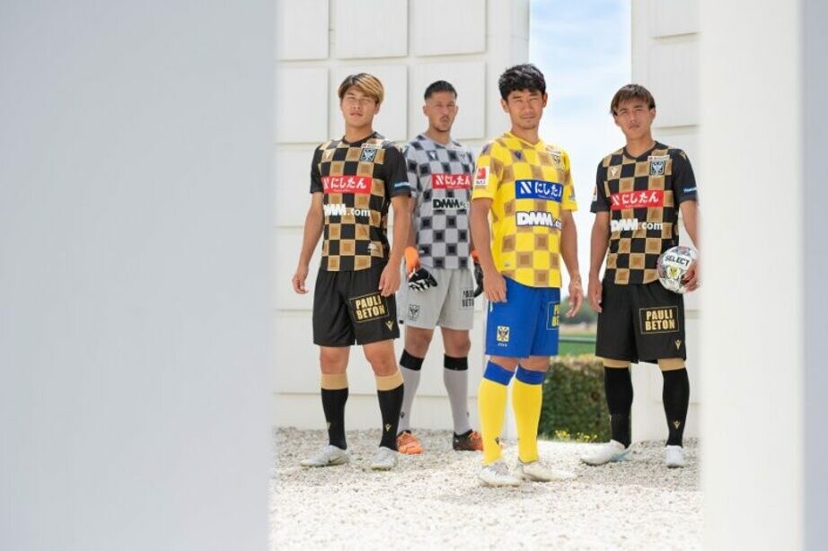 香川真司、新シーズンの目標は「2桁得点かアシスト」　シュミットはＷ杯行きへ「まずチームの勝利」