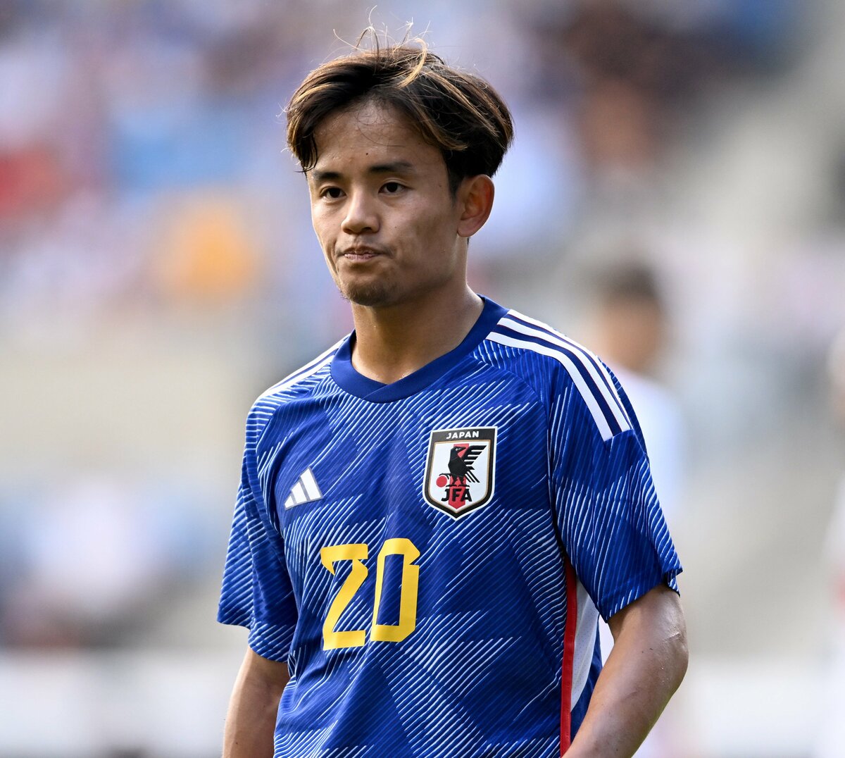 2列目は伊東純也、久保建英、旗手怜央！日本代表がチュニジア戦の