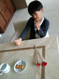 市川海老蔵『もうすこしで母の日です』