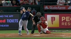 マ軍ローリーが「粉砕した」X騒然 “大谷が打った日に”MLB最速40号…182キロ弾丸ライナーに現地実況「ミサイルのような一撃だ」