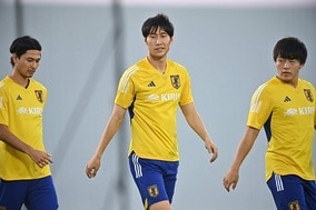 本人の理想形はボランチ。鎌田大地はトップ下とボランチどちらで起用すべきか