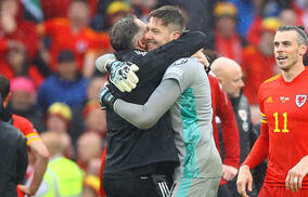 「本当に信じられない」好守連発で64年ぶりのW杯出場を掴んだヘネシー、ウクライナにも賛辞「功績を認めるべき」