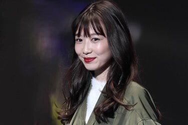 岡本玲 岡本夏美、池田エライザ、岡本玲の“三姉妹”ショットに「美し過ぎる」「神がかってる」と称賛の声 | エンタメ総合 | ABEMA TIMES |  アベマタイムズ