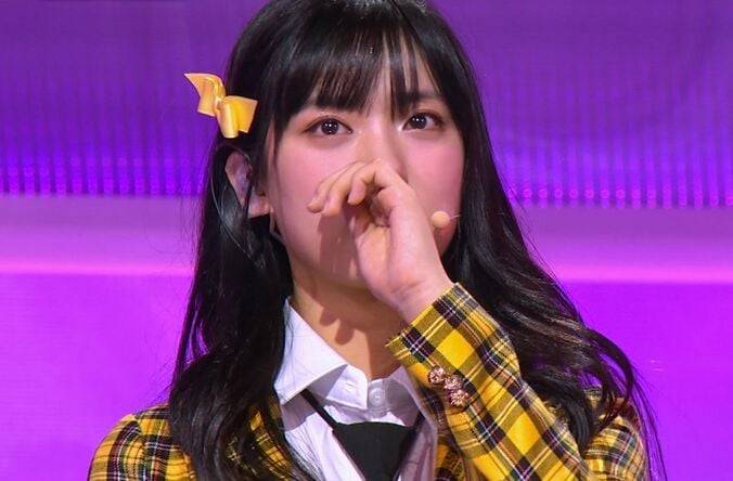 「どうせ私は落ちるわ」舞台袖で大号泣！上位練習生ばかりの本番ステージでまさかの失敗…16歳練習生が絶望 1枚目