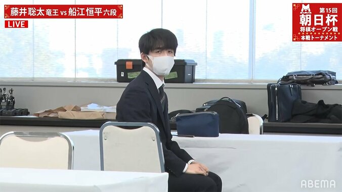 もしも藤井聡太竜王と話ができるとしたら 師匠がすすめる鉄板ネタは「苦手なきのこ」と「得意な詰将棋」 1枚目