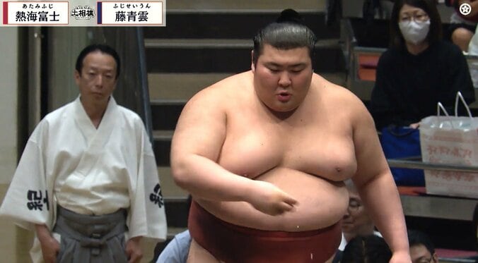 左右に振る際に少しずつ塩が落ちていき