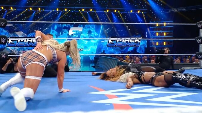 ジェイドを救うも、自身も悶絶するティファニー