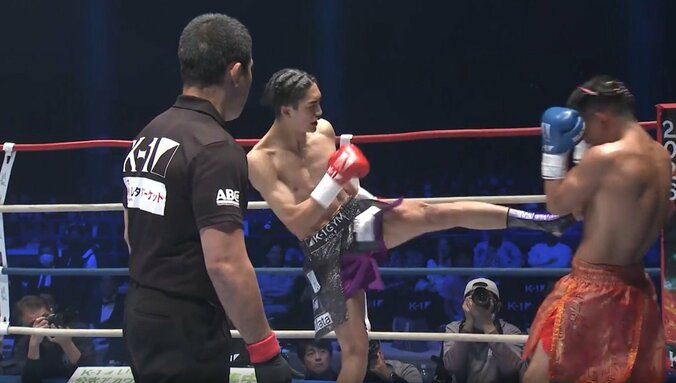 三日月が炸裂で2度目の悶絶ダウン