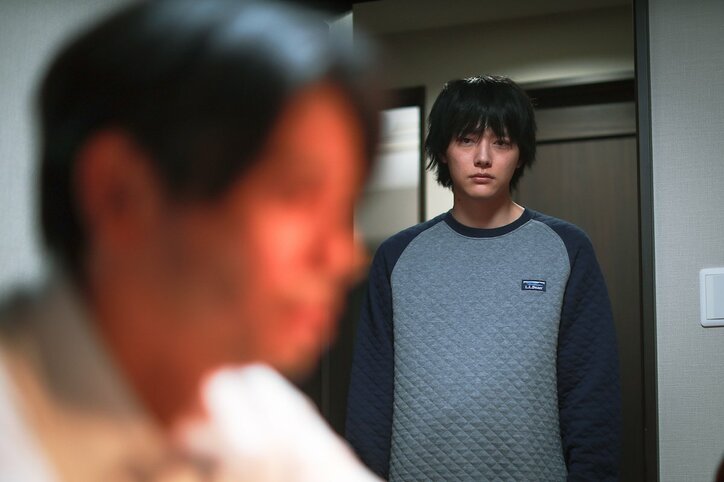 未成年息子が不倫を指摘「道を踏み外さないのが大人なんじゃないの」正論を捻じ曲げる父親の狡猾さ『泥濘の食卓』