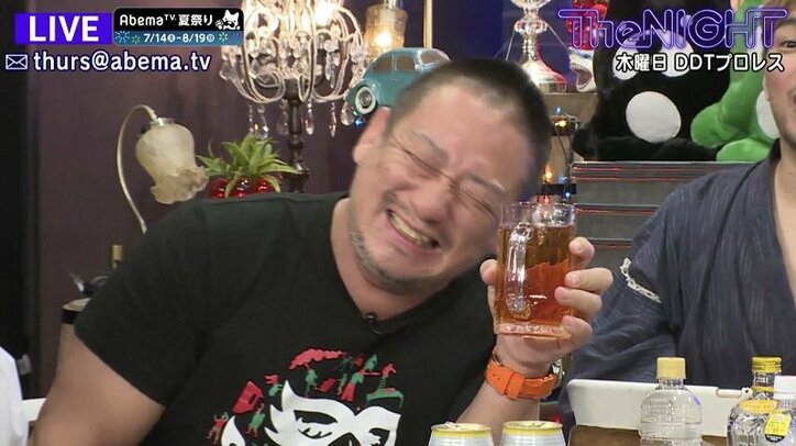 放送事故！上半身裸、暴言連発…高木三四郎、生放送中に泥酔