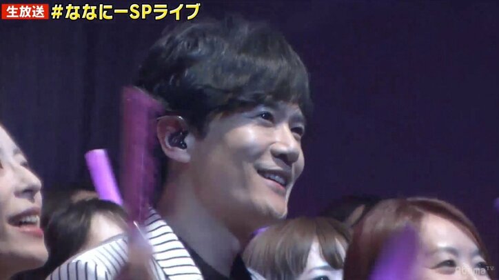 草なぎ＆香取、“ぼくりり”と『KISS is my life.』を初披露「吾郎にキスを捧げる」