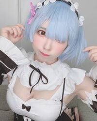 「バンもん！」恋汐りんごが『リゼロ』レムのコスプレ披露　カラコンなしでも「レムでしかない」とファン悶絶