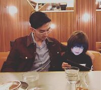 松田翔太、“パパ感”あふれるオフショットが話題「優しいパパって感じ」