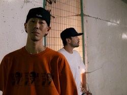 ISSUGI & GRADIS NICEによる2枚目のアルバム『Day'N'Nite 2』がDOGEAR RECORDSよりリリース。