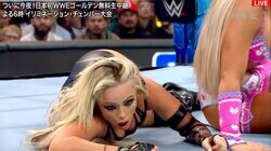 女子レスラー、衝撃の“顔面踏みつけ”に苦悶 “元フーターズモデル”を襲った悲劇の瞬間