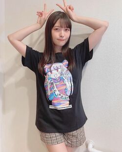 声優・上坂すみれ、Instagramのフォロワー34万人突破に「スパシィィィバ！」と歓喜のダブルピース披露