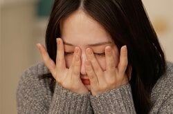 森香澄似と話題のモデル、養護施設で育った彼氏への想いを明かし涙「感謝してます、彼のお母さんには…」