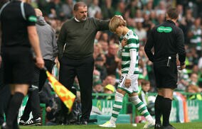 古橋亨梧がピンチ…レンジャーズとの大一番を開始5分で交代、左肩痛めてプレー続行不能