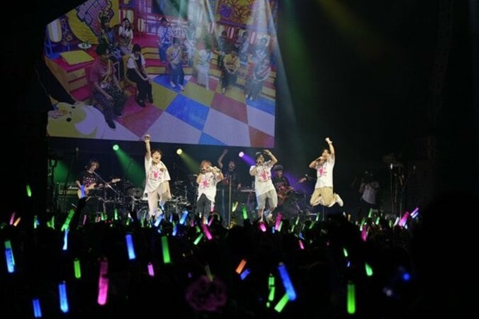 【写真・画像】「ABEMAアニメ祭り」DAY4レポート！『仲村宗悟 SPECIAL LIVE ～大変身～』「Original Entertainment Paradise -おれパラ- LIKE A PARADISE」が開催　16枚目