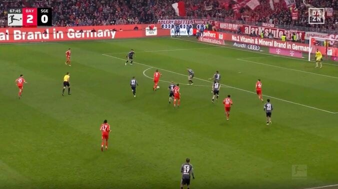 「エグすぎん？」怪物FWケイン、“見えない”神ミドルシュート炸裂「この距離でヤバすぎる」ボックス外から射抜く“完璧コントロールショット”にSNS騒然 2枚目