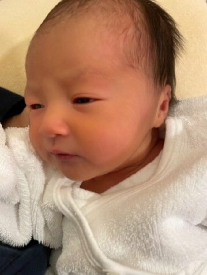 川崎希、第2子女児の“レア写真”を公開「名前が決まってなくて考え中なんだ～」 1枚目