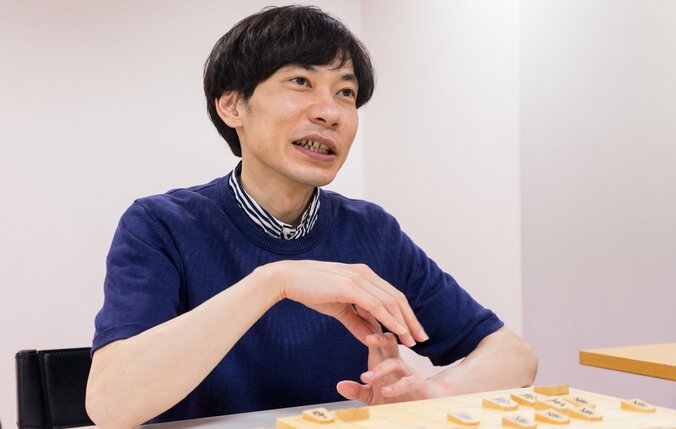 将棋好きインパルス板倉「将棋界はまるでスター・ウォーズ」羽生竜王、藤井七段らスター続々登場 1枚目