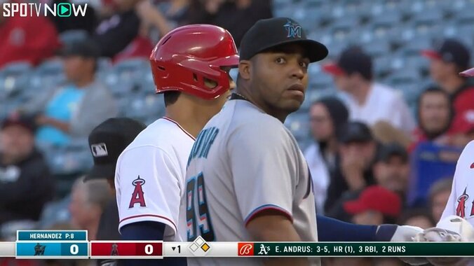 大谷翔平、連日の弾丸ヒットに相手野手が“ポカン顔” 当の本人は「え、そう？」おどけた笑顔も 2枚目