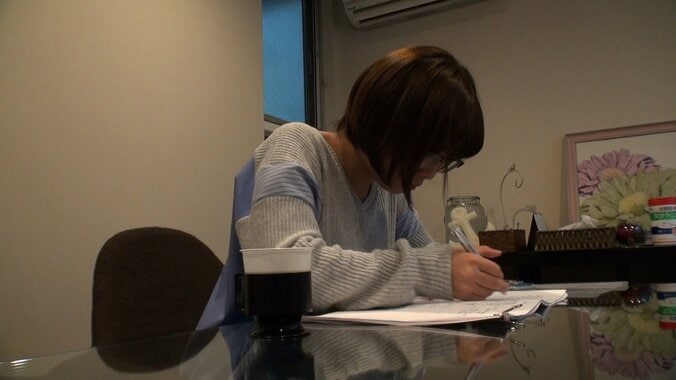 高橋がなり氏も応援！2作目の小説を発表したAV女優・紗倉まなに密着 5枚目