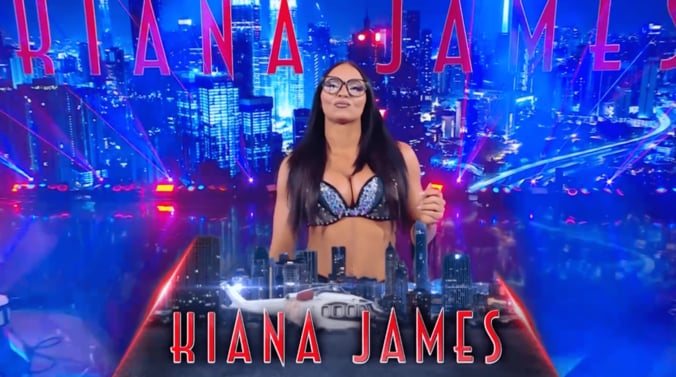 キアナ・ジェームズ