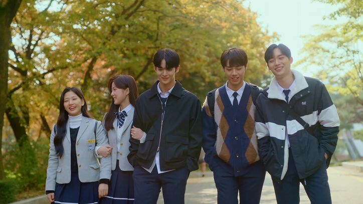 元Wanna OneのCIXメンバー ペ・ジニョン、幸せな結末にファン興奮「ついにキスシーンが！」「最高だった」『@アカウントを削除しました』第21＆最終話