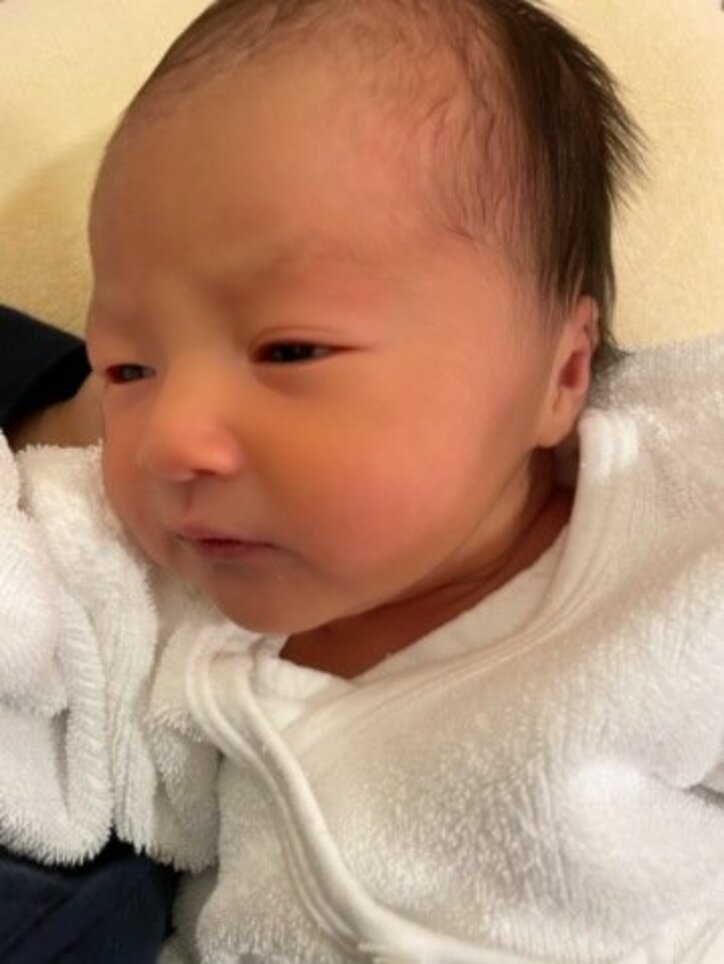 川崎希、第2子女児の“レア写真”を公開「名前が決まってなくて考え中なんだ～」