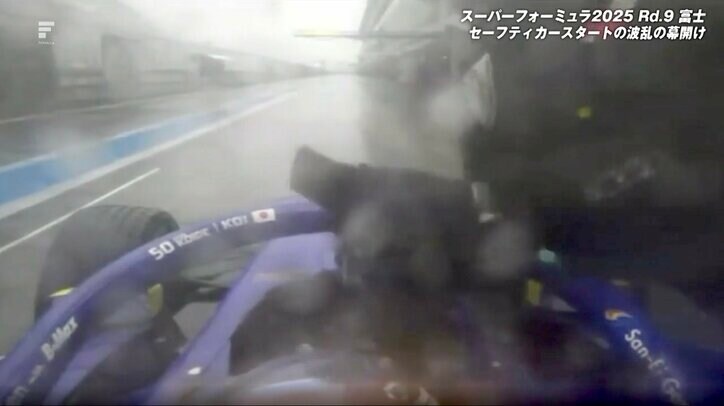 【写真・画像】雨のレース…信じ難いミスに「マジでどないやねん」 突如ピットイン→“付けっぱなしの”とんでも光景にドライバーも怒り　1枚目