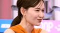 「なーんて顔するんだよっ」元ミスコンポーカー美女、思わず飛び出た“恨めし顔”とキュートなツッコミに相手もニッコリ
