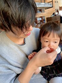 アレクサンダー『のんちゃんに目を合わせない‼️』