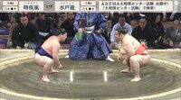 【映像】立ち合い不成立で力士が突如の微笑み