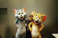 飯豊まりえ、『トムとジェリー』ゲスト声優に！オフショットに「可愛いが渋滞しとる」の声