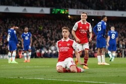 アーセナル、前半の3得点でダービー制し5試合ぶりの白星！…チェルシーは悪夢の6連敗