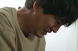 不倫ベッド写真流出より致命的…人気俳優の“未成年飲酒”報道の代償が悲惨すぎる『スキャンダルイブ』第2話