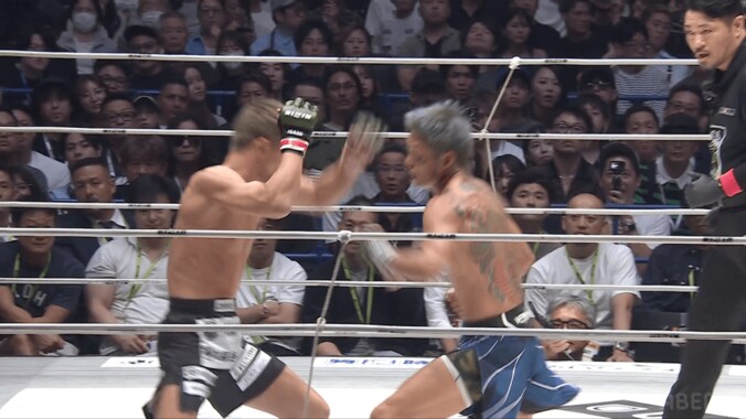 芦澤竜誠に効果的に肘をあてる梅野源治