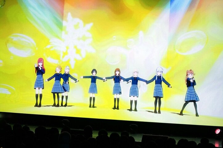 秋元康プロデュース22/7、ライブで号泣の嵐「勇気を出してオーディション受けてよかった…」