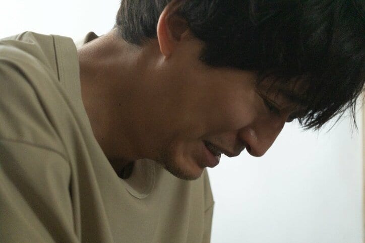 【写真・画像】不倫ベッド写真流出より致命的…人気俳優の“未成年飲酒”報道の代償が悲惨すぎる『スキャンダルイブ』第2話　1枚目