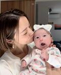  鈴木亜美、抱っこしやすくなった娘の様子を明かす「だんだんと重さも出てきて」 