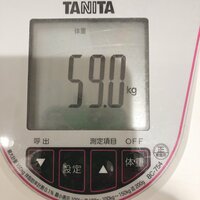 佐々木かい『ガッツポーズした今朝の体重』