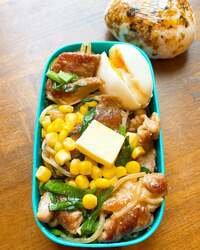 みきママ『味噌ラーメン炒め弁当です!!』