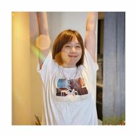 「安定の可愛さ」「笑顔が可愛い」本田翼のラフな半袖Tシャツ姿でのお正月ショットにファン称賛