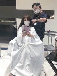 ハイヒールモモコ『美容院』