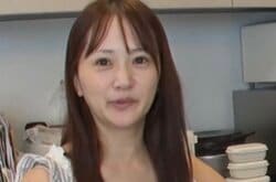 「哺乳瓶とミルク缶で埋め尽くされてる」“4児の母”の元グラドル（40）、自宅キッチンを公開「料理をするスペースがない！」