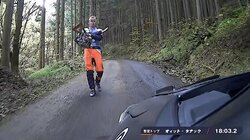 衝撃クラッシュにドライバーは怒り爆発！ ラリージャパンで異例の“中断”…中継が捉えた大波乱の一部始終