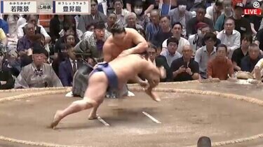 豊昇龍、結びの一番“変化”で白星 逆転優勝に望みを繋ぐ 千秋楽で大の里